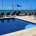 Flat Simples Na Praia De Iracema